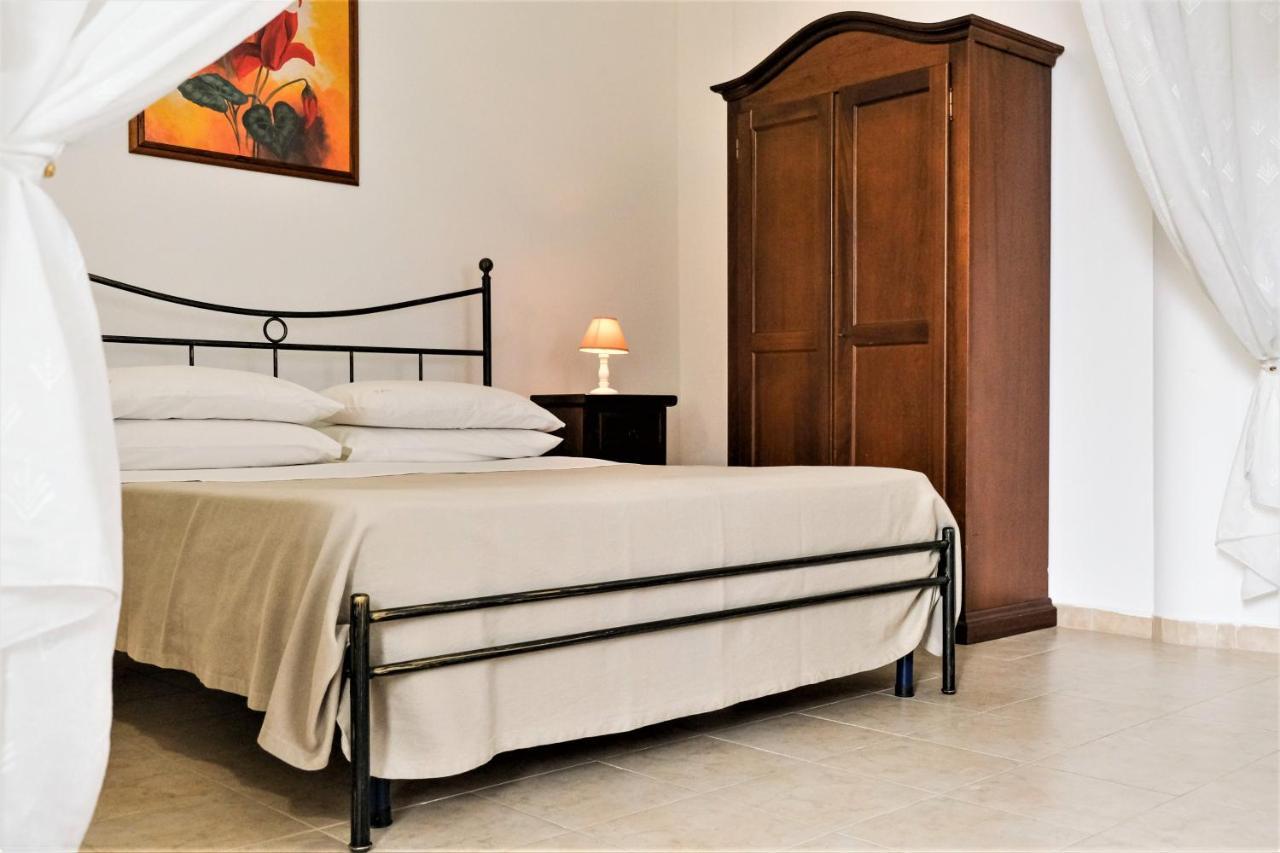 Terra D'Otranto Bed & Breakfast Uggiano La Chiesa Ngoại thất bức ảnh